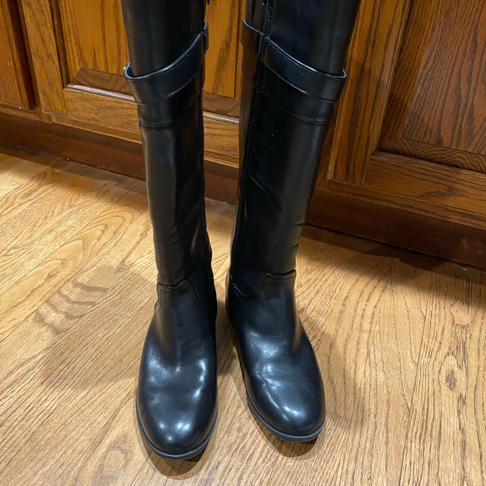 Giani Bernini Black Heeled Boots